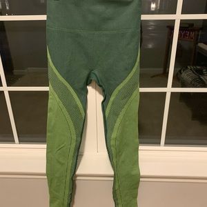 Fabletics seamless legging never worn